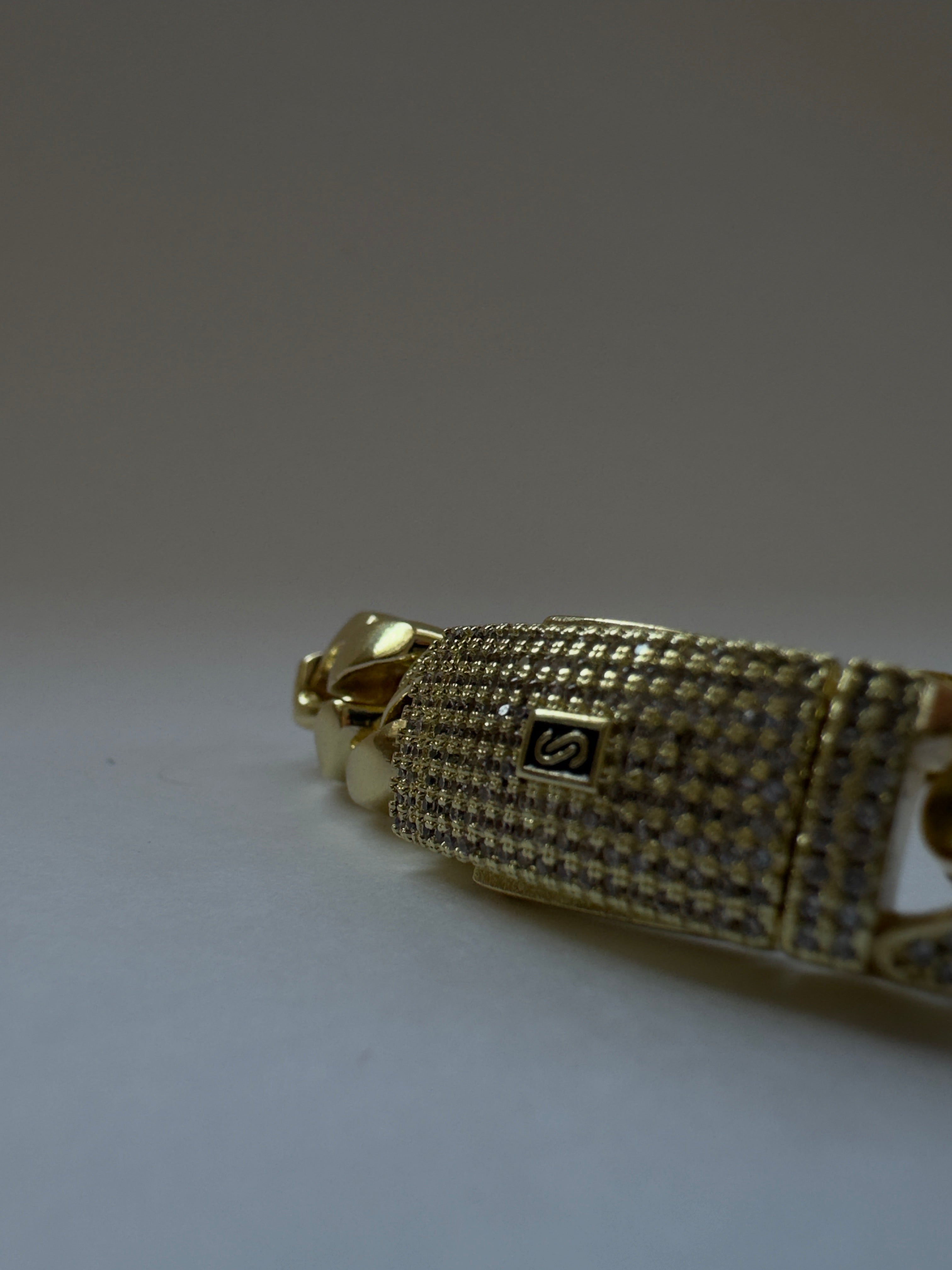 Golden Horizon Bracelet