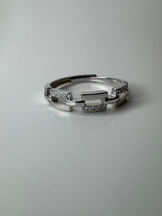 Serene Chain Adjustable Silver Ring